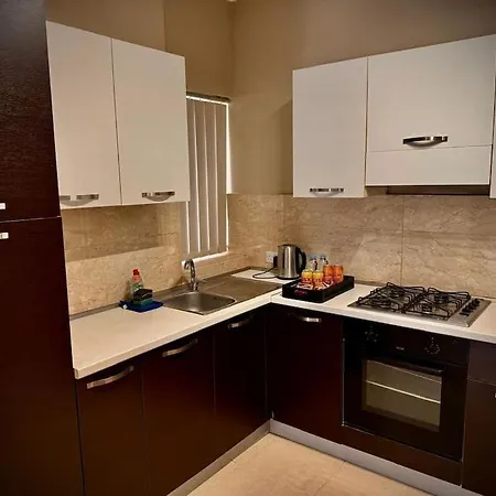 Apartamento Two Bedroom Large Penthouse *